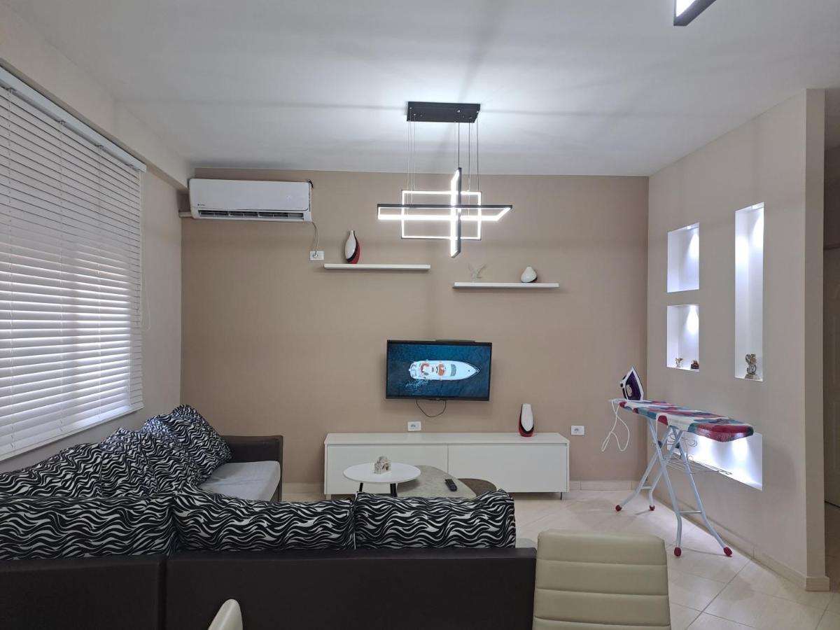 Ae Vlora Apartment Buitenkant foto